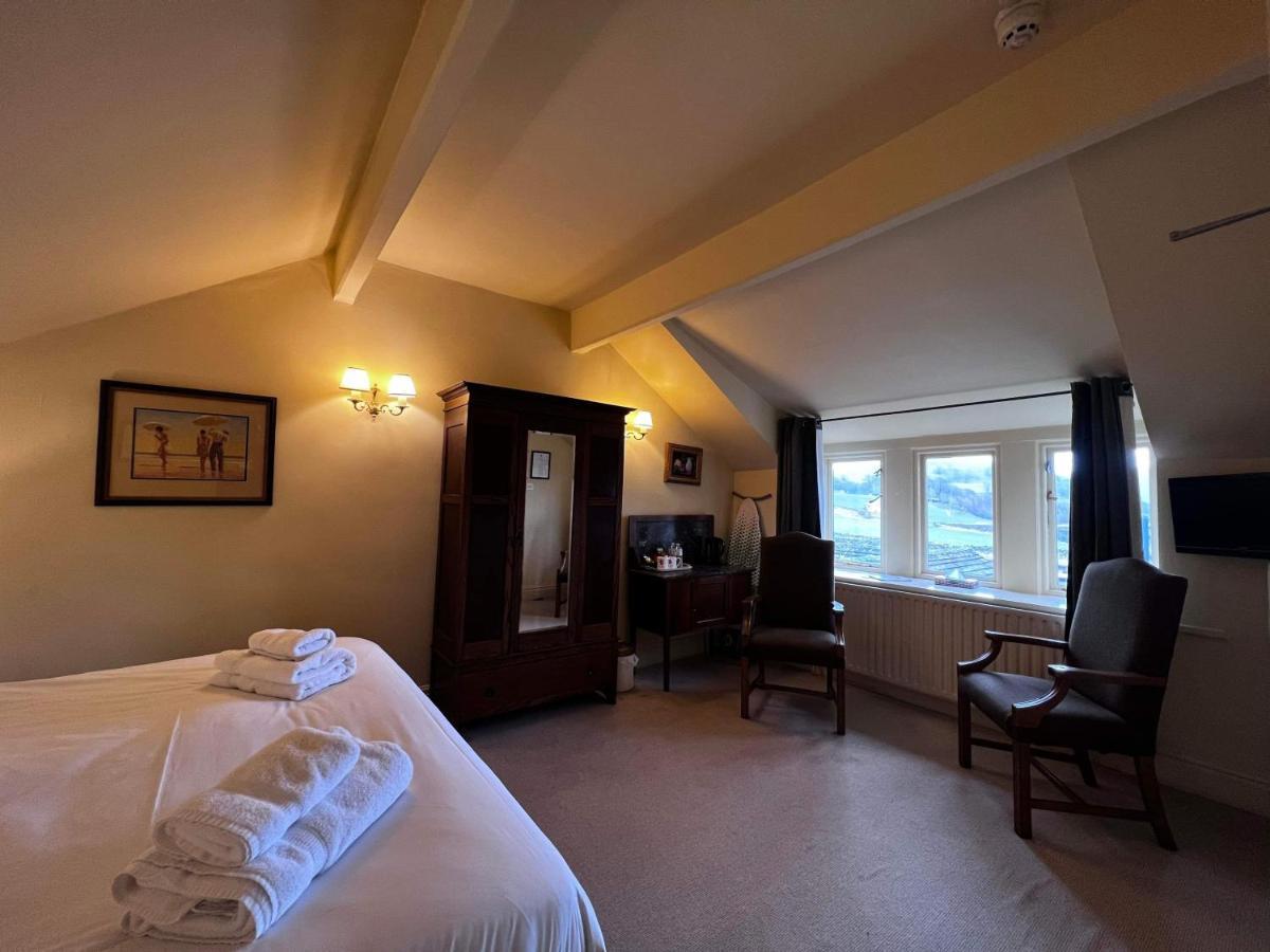 The Red Lion & Manor House Hotel Burnsall Exterior photo