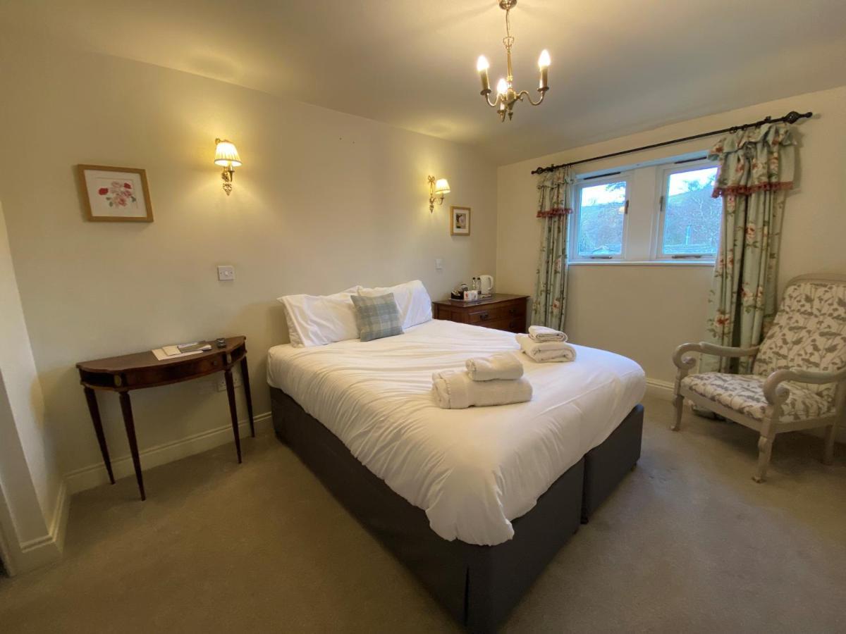 The Red Lion & Manor House Hotel Burnsall Exterior photo