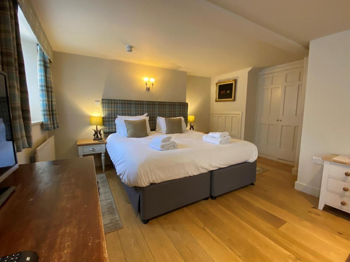 The Red Lion & Manor House Hotel Burnsall Exterior photo